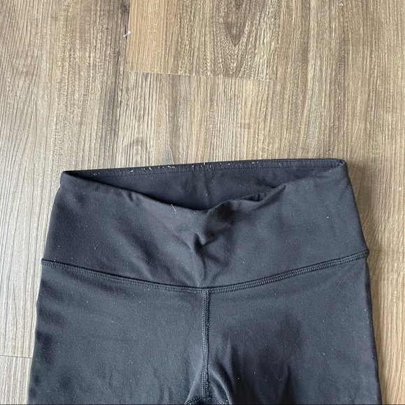 Lululemon Cropped Leggings - Picture 3 of 7